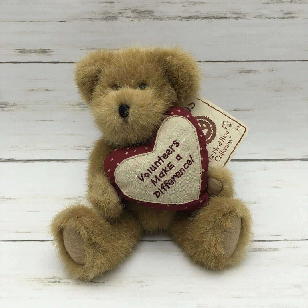 Boyds Bears Plush J.B. Bigheart Volunteers Make a Difference 903307 Piglet s Closet