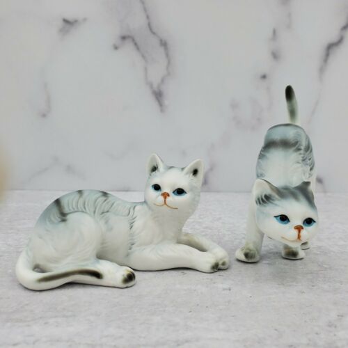 Vintage Ceramic Scaredy Cat Painted Gray White Kitten Group Set Figuri ...